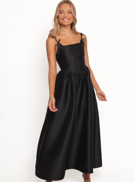 Petal & Pup Dresses & Skirts - Petal and Pup Marcelline Maxi Dress - Black, size M